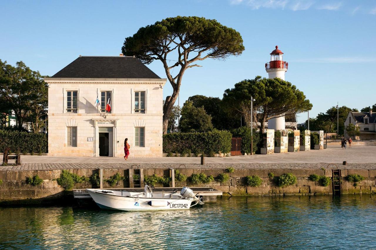 Un Hotel En Ville La Rochelle  Exterior photo