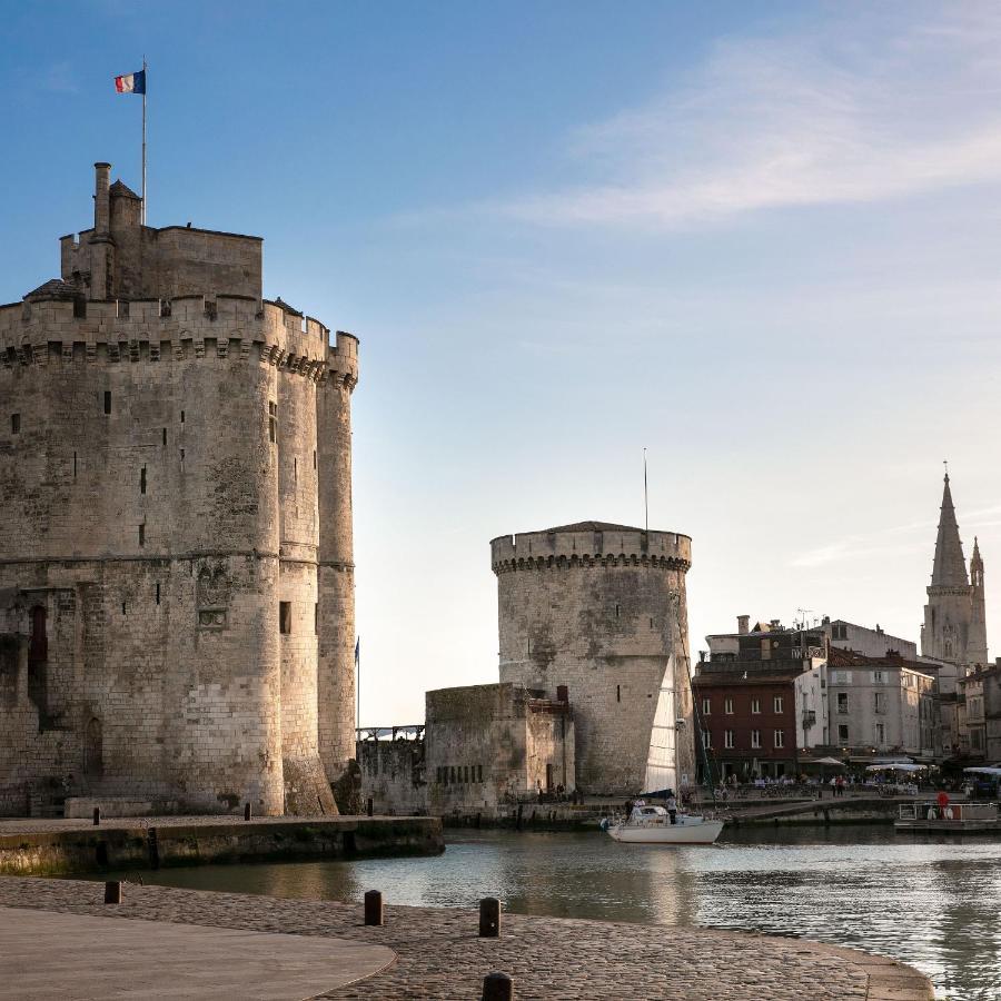 Un Hotel En Ville La Rochelle  Exterior photo